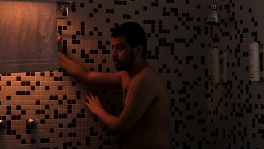 Tem Alguém em Casa?
