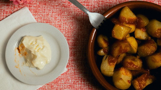 BRAVAS