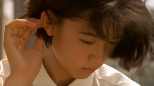 水の中の八月