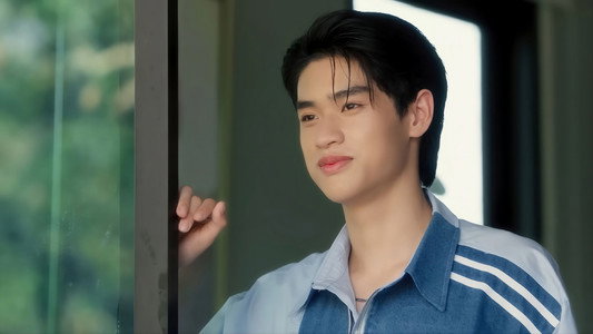 ขอเป็นพระเอกในหัวใจพระเอก