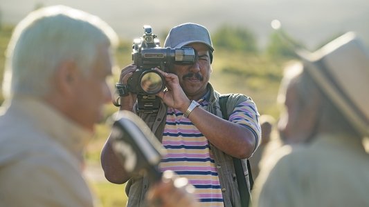 El hombre que amaba los platos voladores
