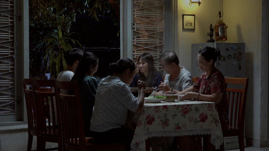 Con Nai Vàng Ngơ Ngác