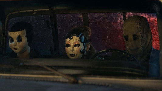 The Strangers: Chapter 3