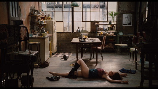 Love & Other Drugs