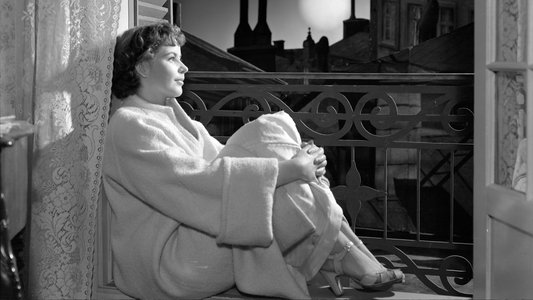 Waiting Women