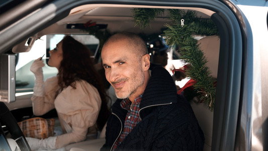 A Carpool Karaoke Christmas