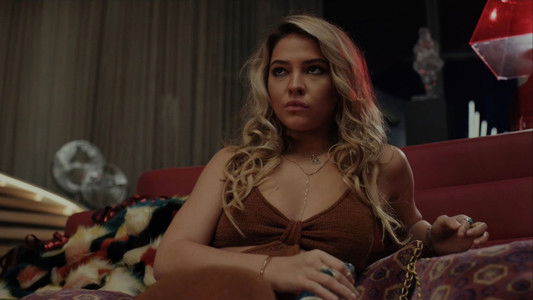 Glass Onion: A Knives Out Mystery