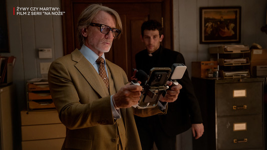 Wake Up Dead Man: A Knives Out Mystery