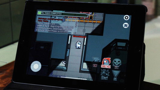 Glass Onion: A Knives Out Mystery