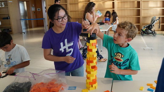 Lily Topples The World