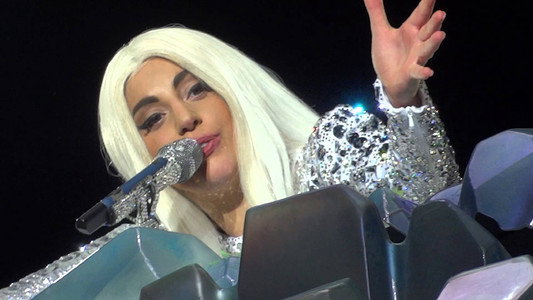 Lady Gaga's artRAVE - The ARTPOP Ball