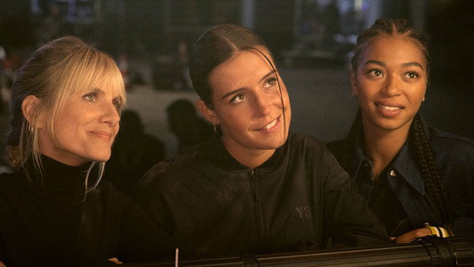 Wingwomen