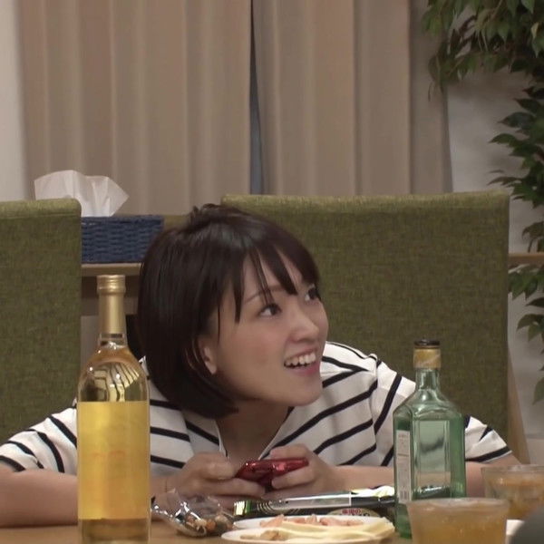 Even though her family is around, she secretly inserts her uncle’s cock while sitting on his lap and lets him creampie her