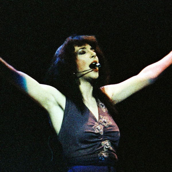 Kate Bush: Live at Manchester Apollo