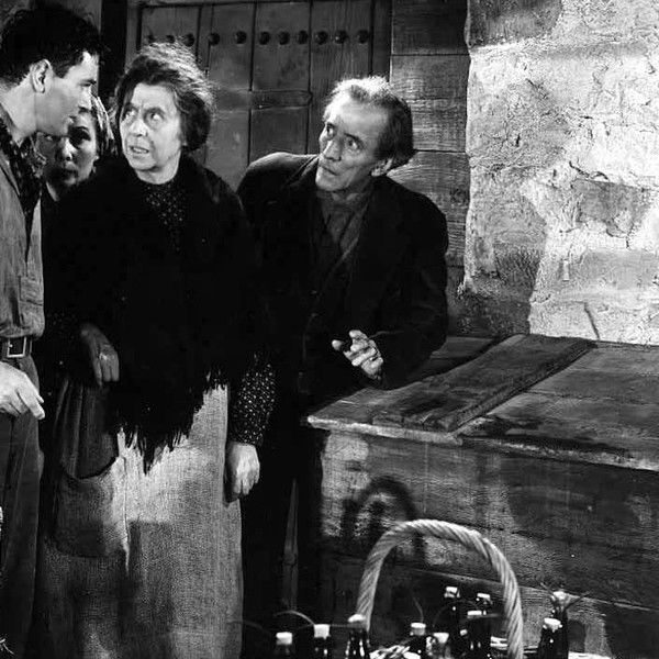 Tonight We Raid Calais