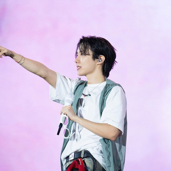 j-hope Tour 'HOPE ON THE STAGE' THE MOVIE