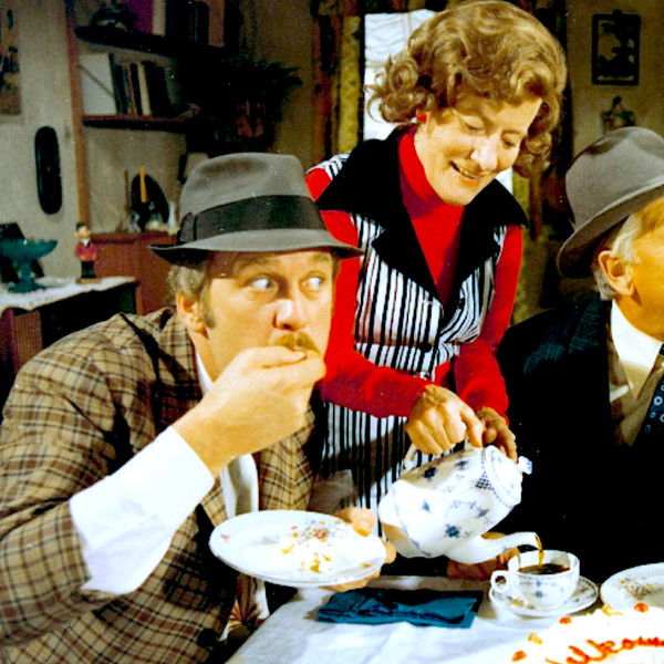 The Olsen Gang meets The King and the Jackal