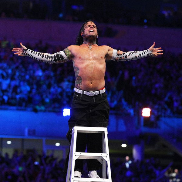 Twist of Fate: The Best of the Hardy Boyz