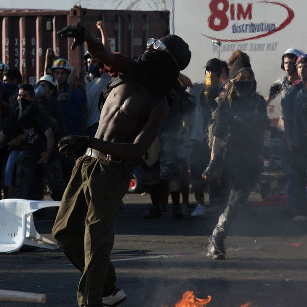 Diaz - Don't Clean Up This Blood