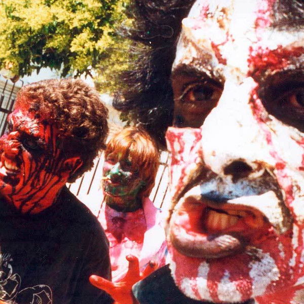 Plaga zombie: zona mutante: revolución tóxica