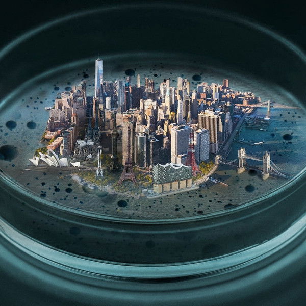 Resistance Fighters – The Global Antibiotics Crisis