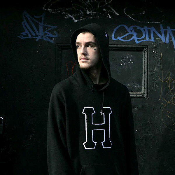 Everybody’s Everything