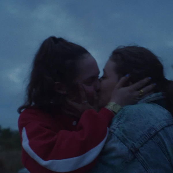 Upon Her Lips: Day Dreaming