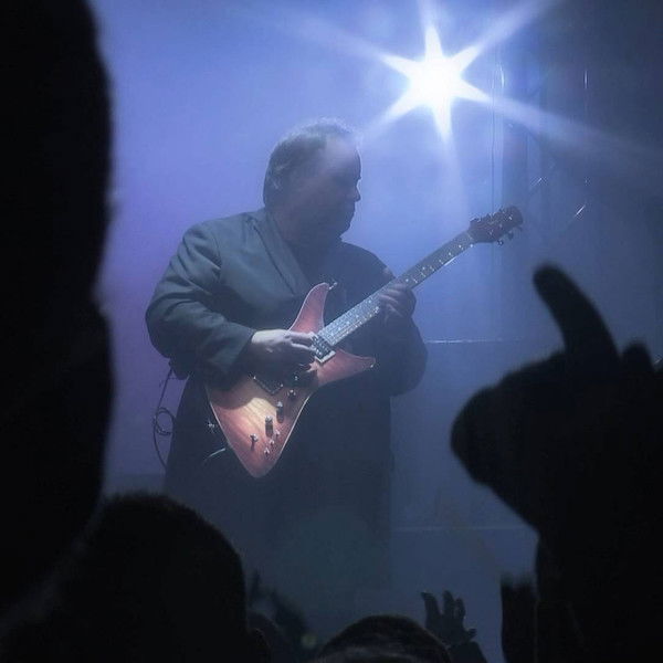 Marillion - Holidays in Zelande