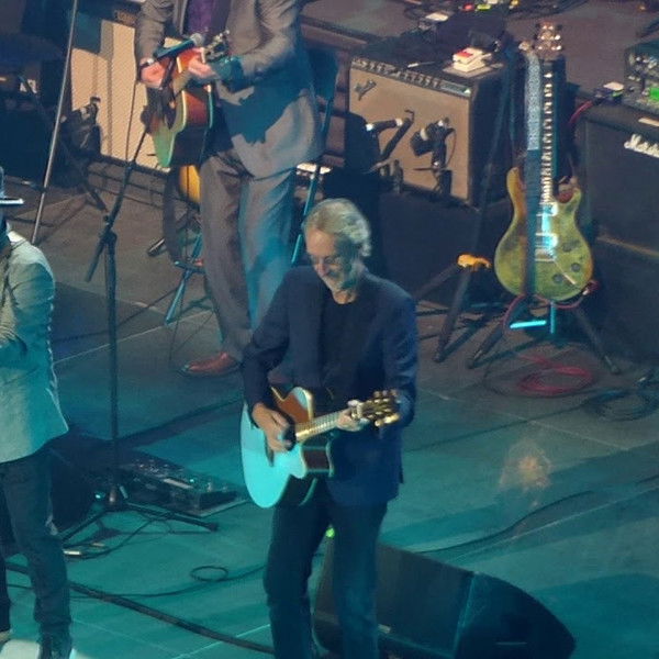 Mike + the Mechanics + Paul Carrack - Live at Shepherds Bush London