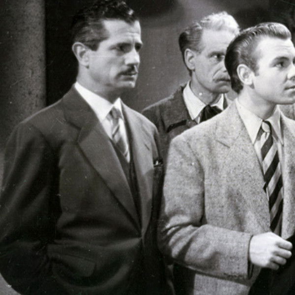 The Mystery of the Yellow Room