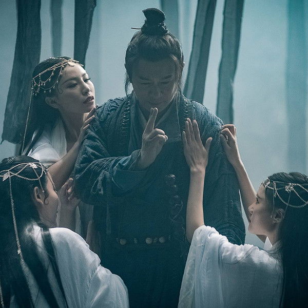 Dragon Descendant: Magic Dragon Charm