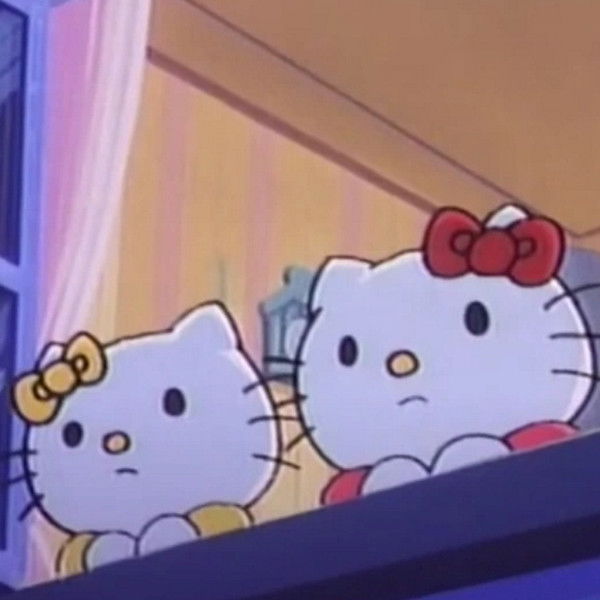 Hello Kitty's The Aliens Who Came Down From London