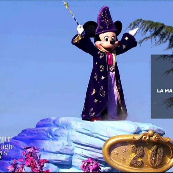 Disney : Au Cœur de la Magie des Parcs