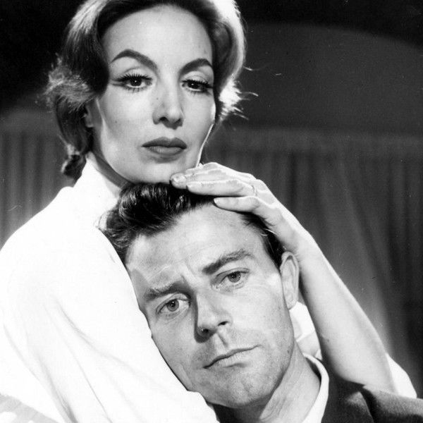 Fever Mounts at El Pao