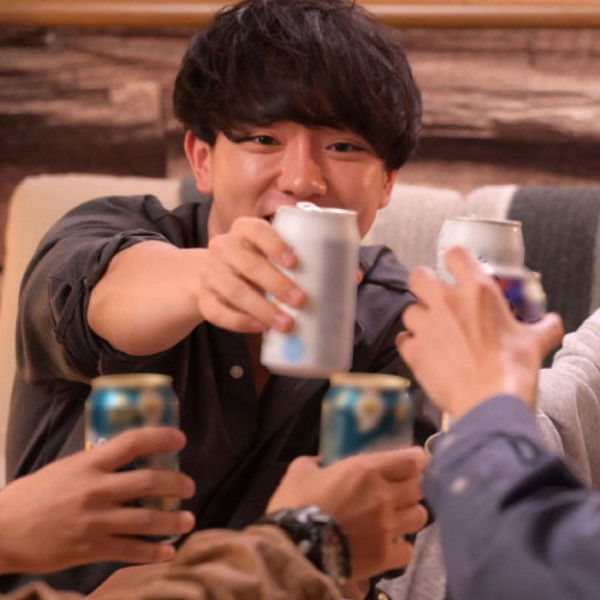 This isn't rape... It's consensual sex... right? lol A female college student gets passed around by her classmates at a house party. "It was a mistake to come alone as a woman...