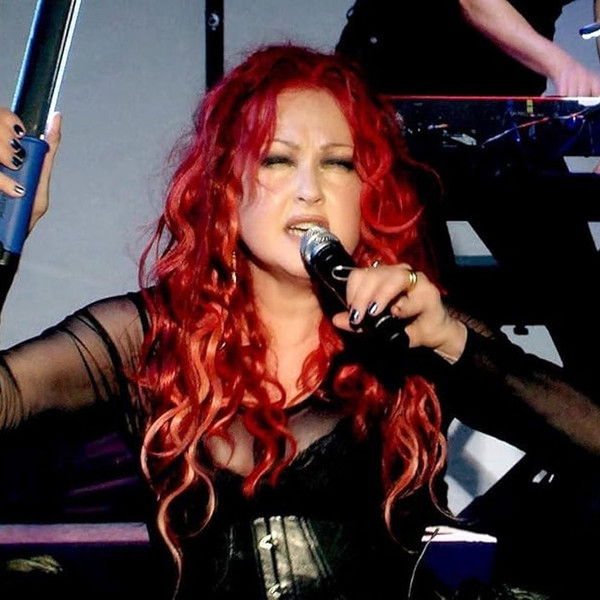 Cyndi Lauper - Front And Center Live