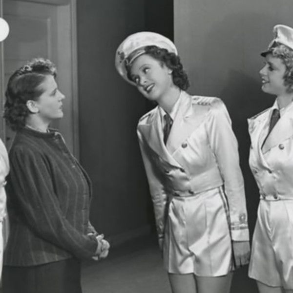 Alle gaar rundt og forelsker sig