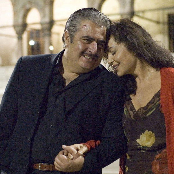 Hayatımın Kadınısın