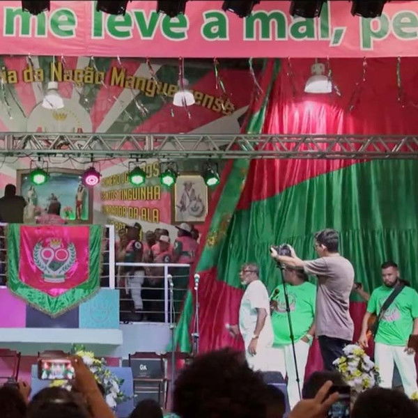 Mangueira in 2 Beats