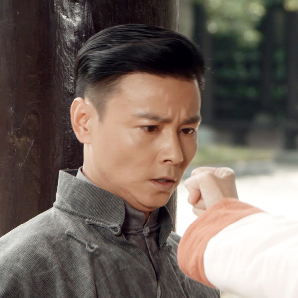 Heroes Amidst Turmoil