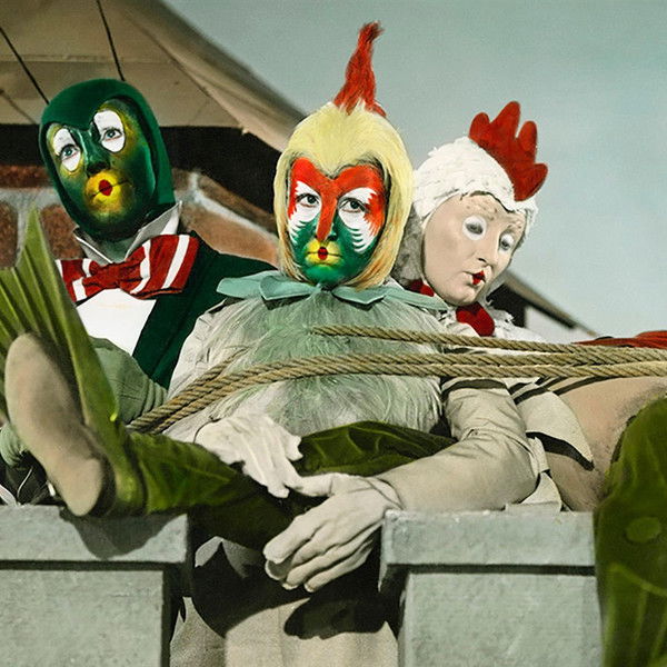 Charlie Strap, Froggy Ball and Their Friends