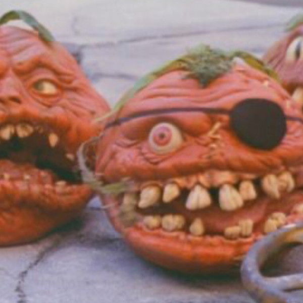 Killer Tomatoes Eat France!