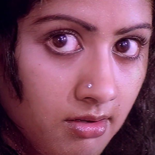 Varumayin Niram Sivappu