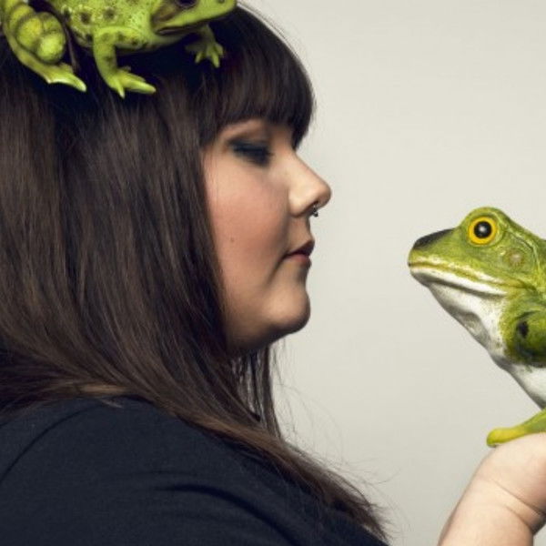 Sofie Hagen: Dead Baby Frog