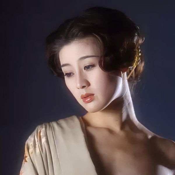 Showa Erotica: The Lady of the Rose