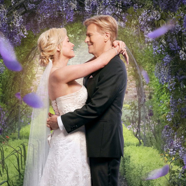 Sealed With a Kiss: Wedding March 6