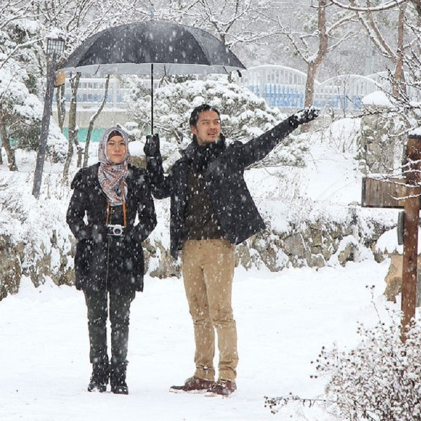 Jilbab Traveler: Love Sparks in Korea