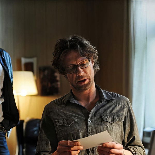 Vares: The Kiss of Evil