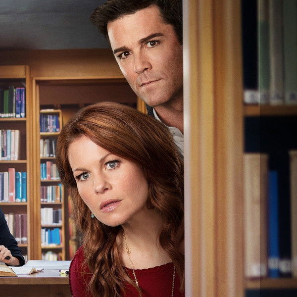 Dead Over Heels: An Aurora Teagarden Mystery