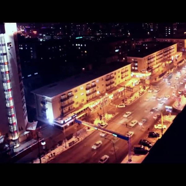 Moon in love with World